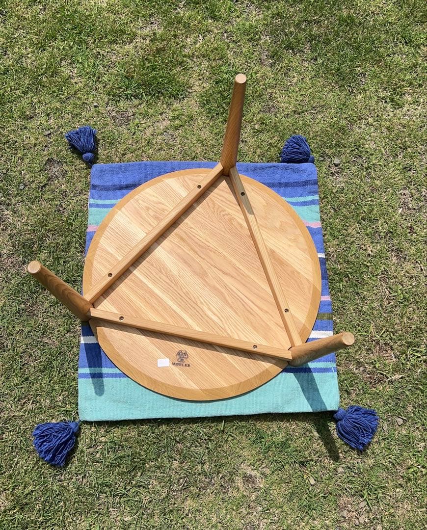 新品未使用　フライミー購入　モブラー　木製丸テーブル　おしゃれ