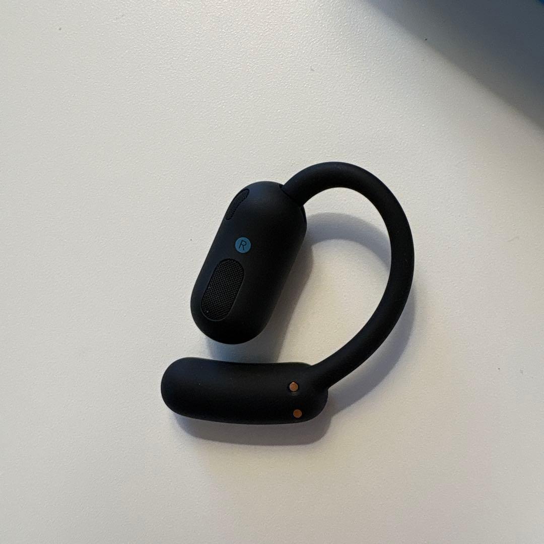 AeroFit 2 ワイヤレスイヤホン ブラック