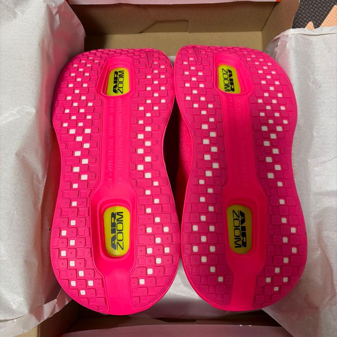 NIKE VOMERO PREMIUM ボメロプレミアム　ウィメンズ26.5cm