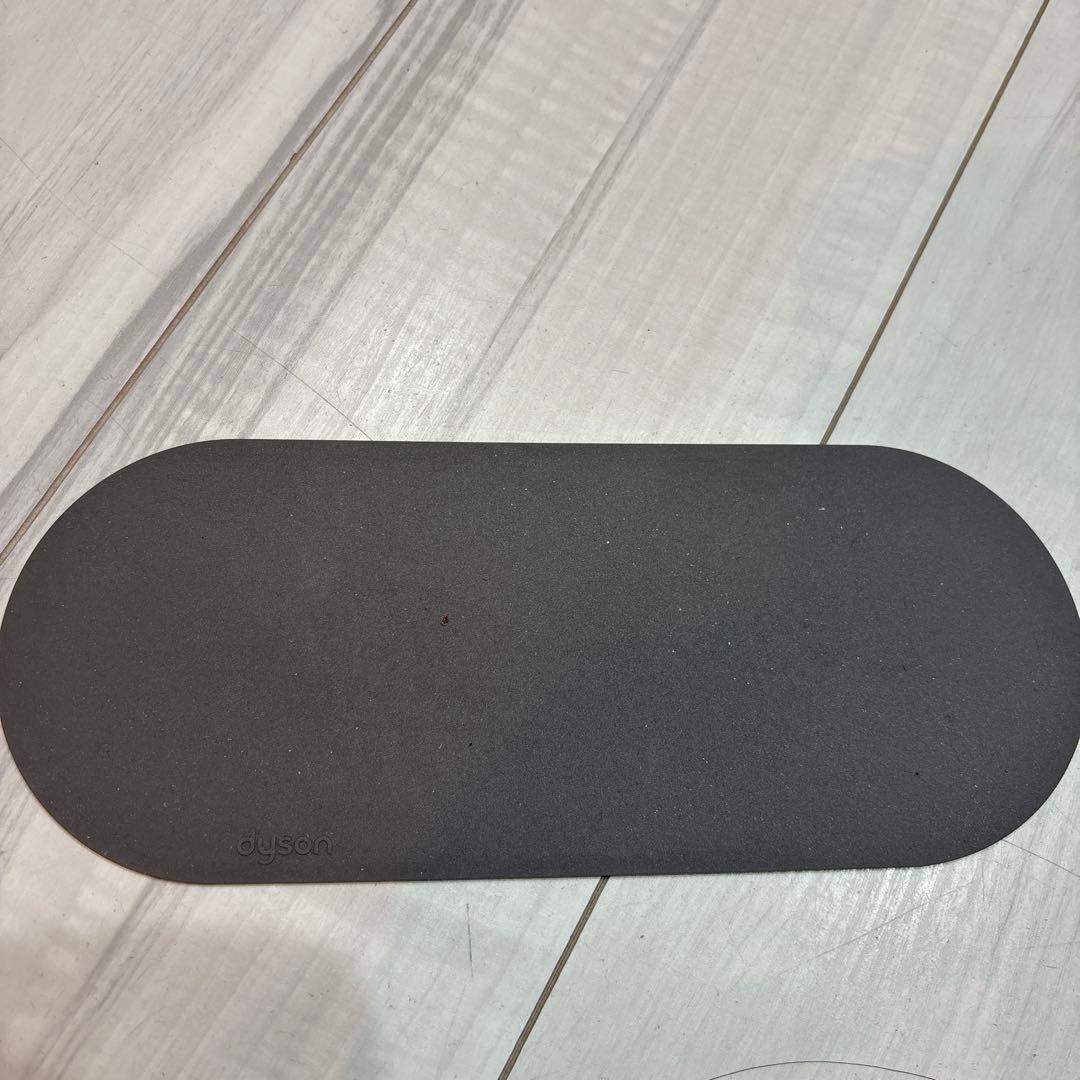 ダイソン　ヘアドライヤー　HD01