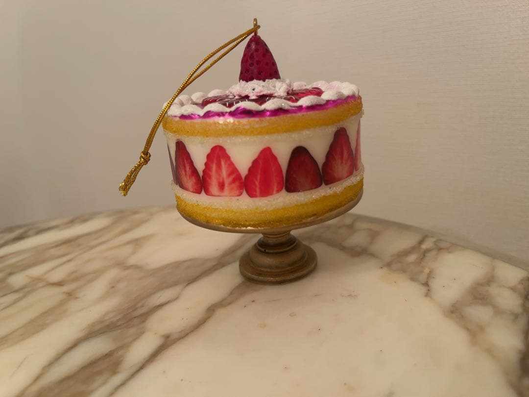 アスティエ　astierdevillatte オーナメント　イチゴ　ケーキ