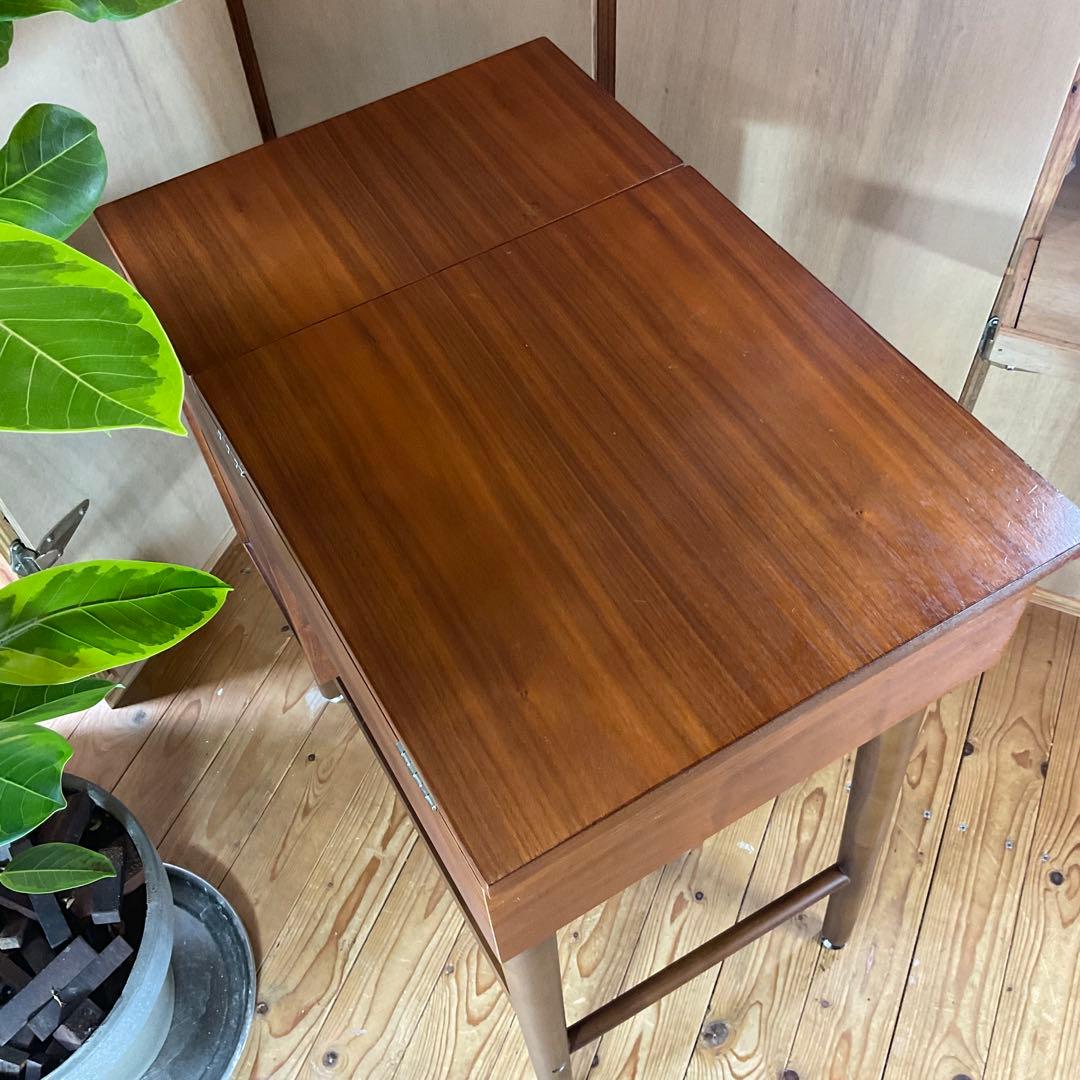 emo. エモ ドレッサー 鏡台 スツール 丸椅子 一人暮らし 化粧 コンパクト