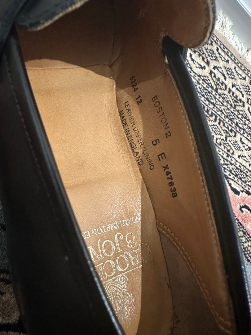 ひろゆきです　最終値下げ　クロケットアンドジョーンズ ローファー