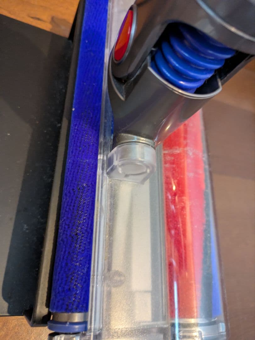 Dyson V8アブソリュート スティッククリーナー 本体　スタンドセット