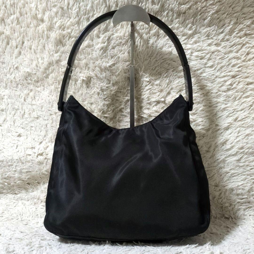 希少 PRADA プラスチックハンドル ナイロン ワンショルダーバッグ ブラック