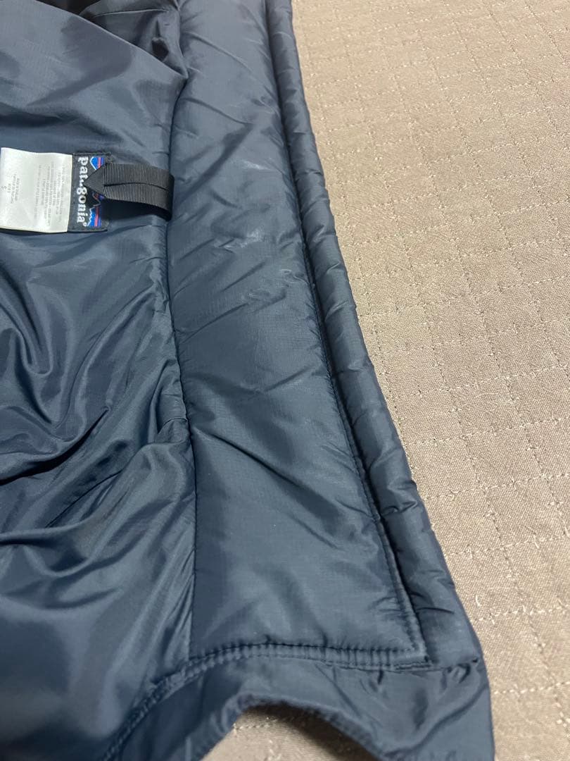 F*1様 patagonia ブラック ナイロンジャケット Sサイズ　日本Ｌ