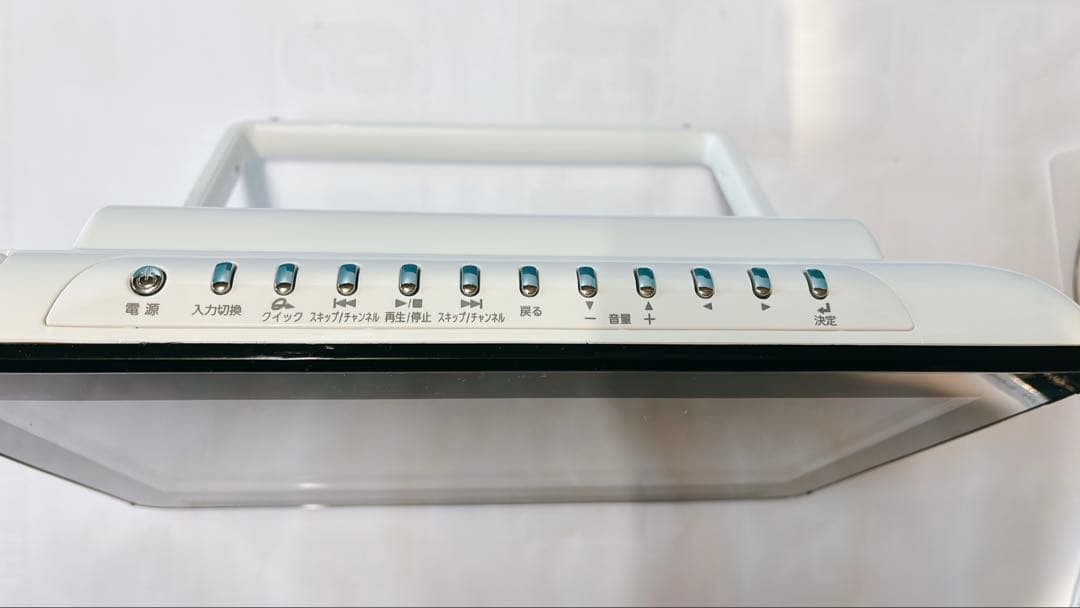 地デジポータブルDVDプレーヤーTOSHIBA SD-P100WP