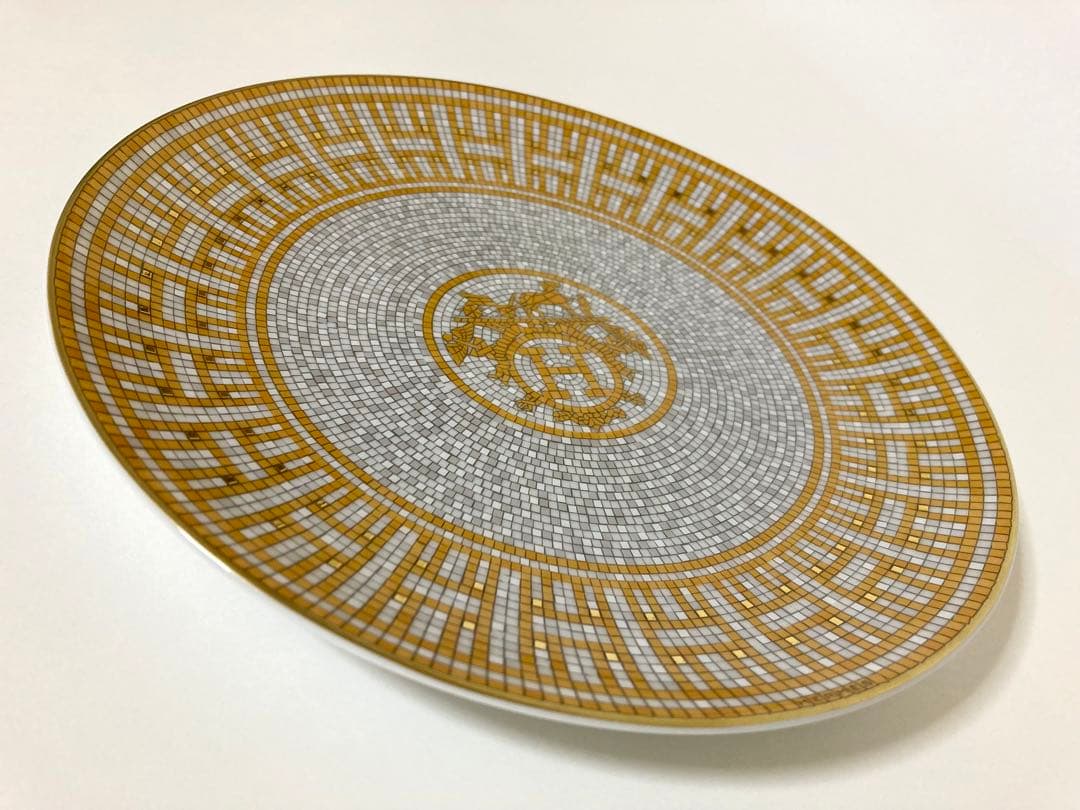 エルメス　デザートプレート　HERMESモザイクヴァンキャトル24ゴールド洋食器