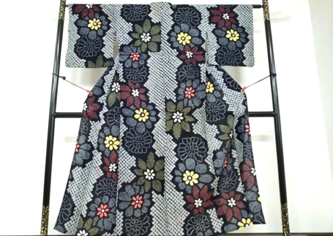 ご奉仕 高身長の方にも◆粋な大人の浴衣 ◆ 有松絞り 草花間道 素晴らしい逸品