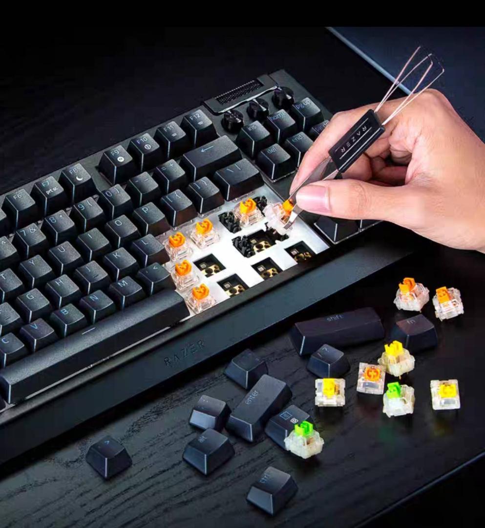 ⭐Razer Blackwidow V４⭐ポケモン⭐【ピカチュウVer】特典多数