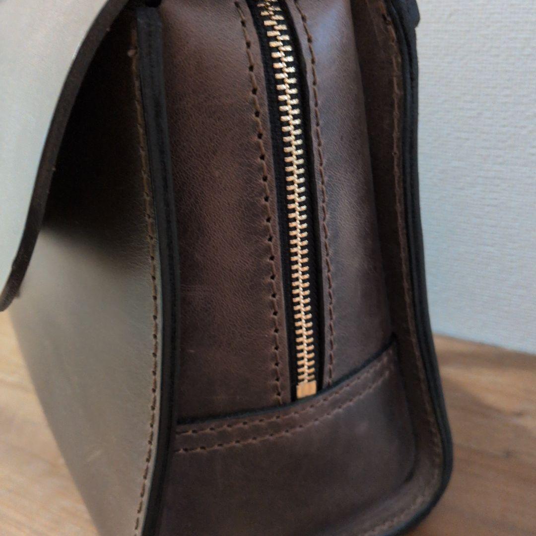 ヘルツ　アオリノハンドバッグ 限定革HERZ