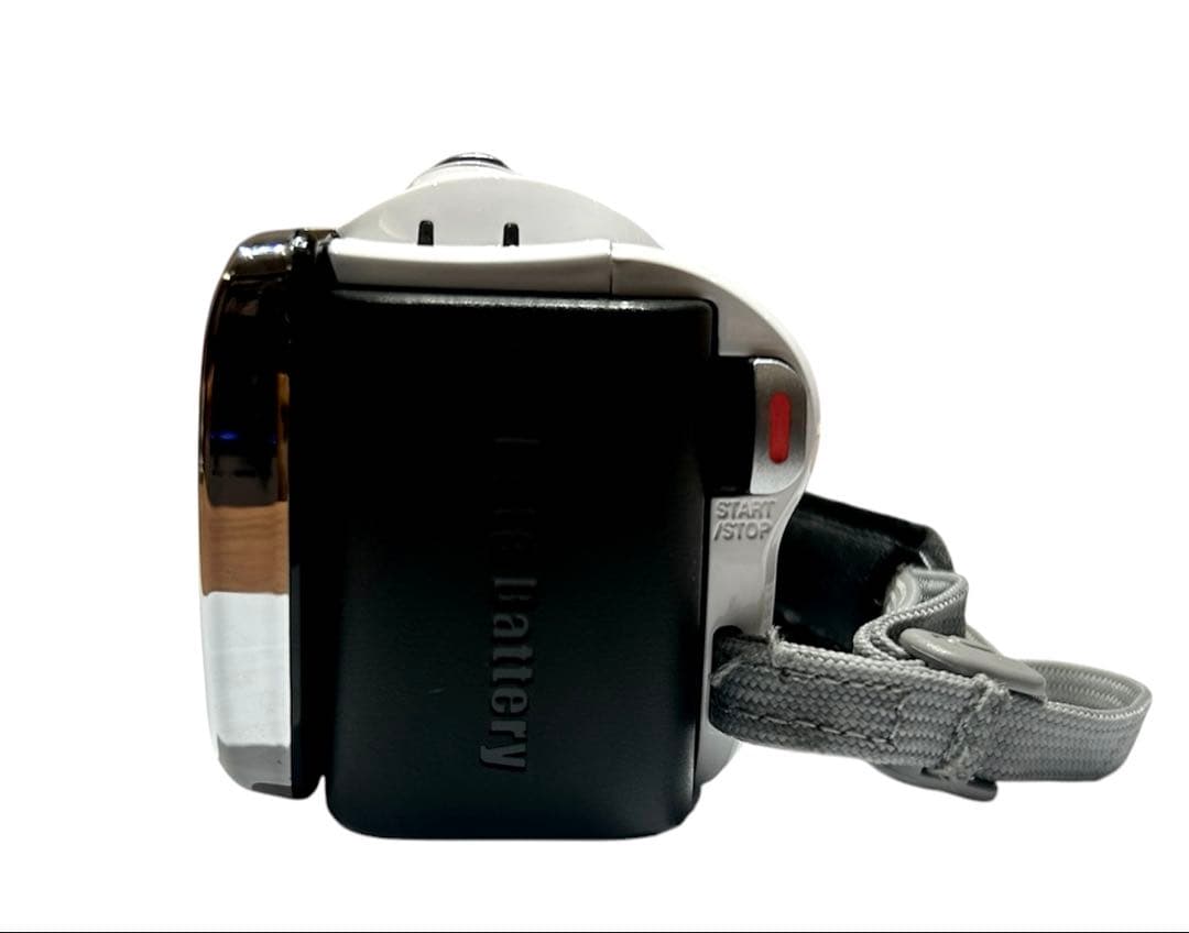 ⭐️美品⭐️大人気 JVC ビクターエブリオ ビデオカメラ GZ-E180-W