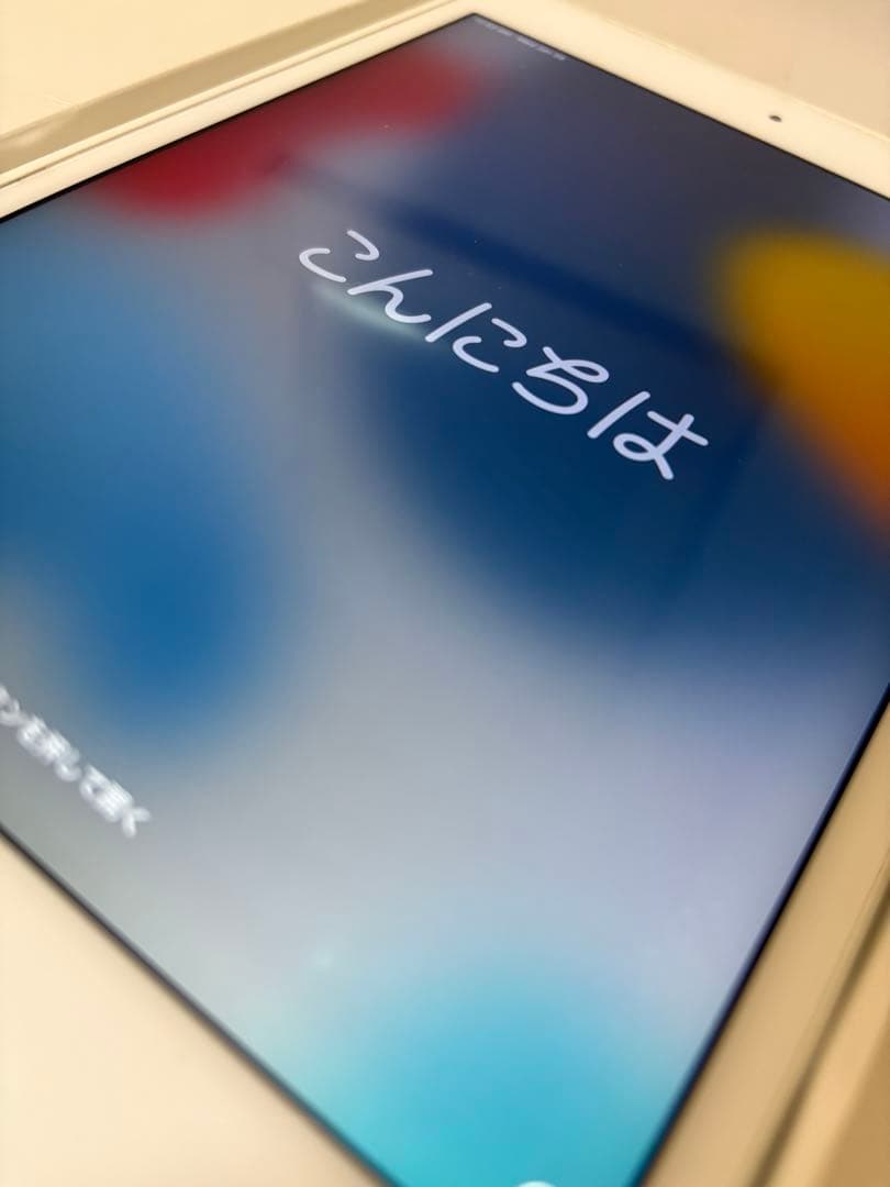 iPad mini 4 シルバー (128GB) 本体