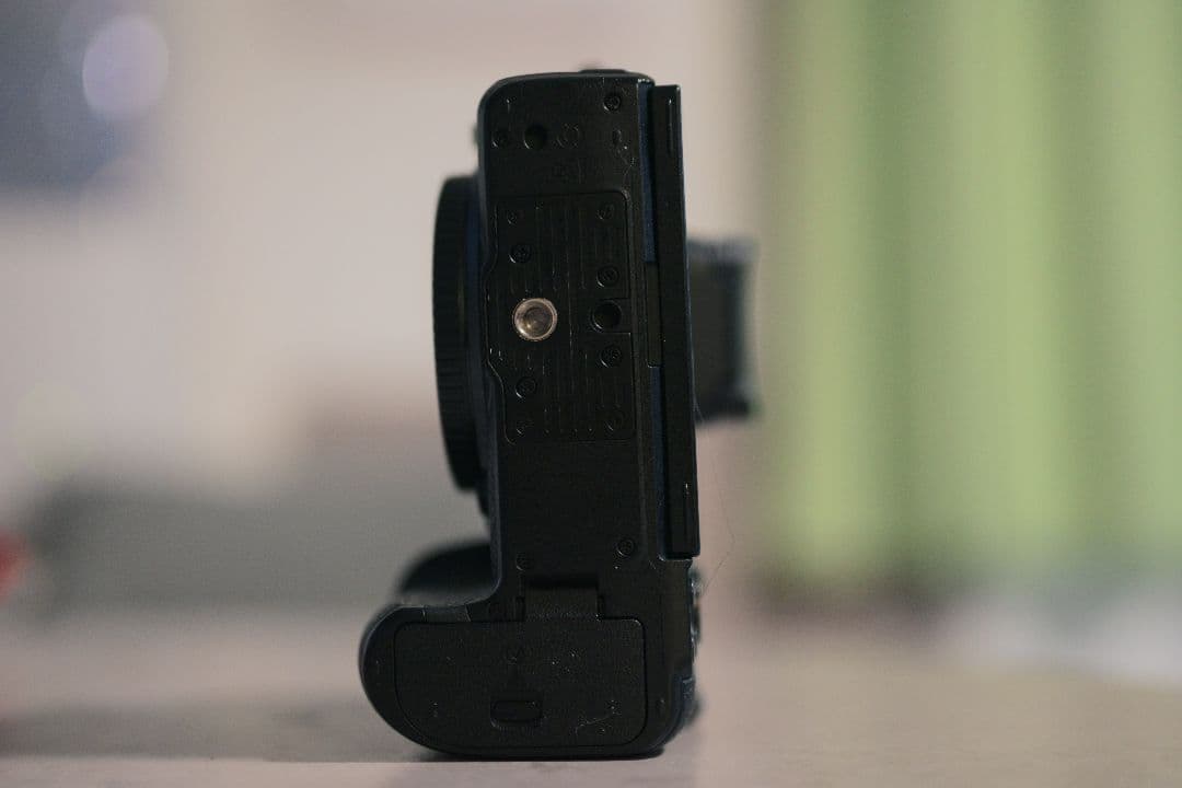 あ*）様 Nikon ミラーレス一眼カメラ　z5