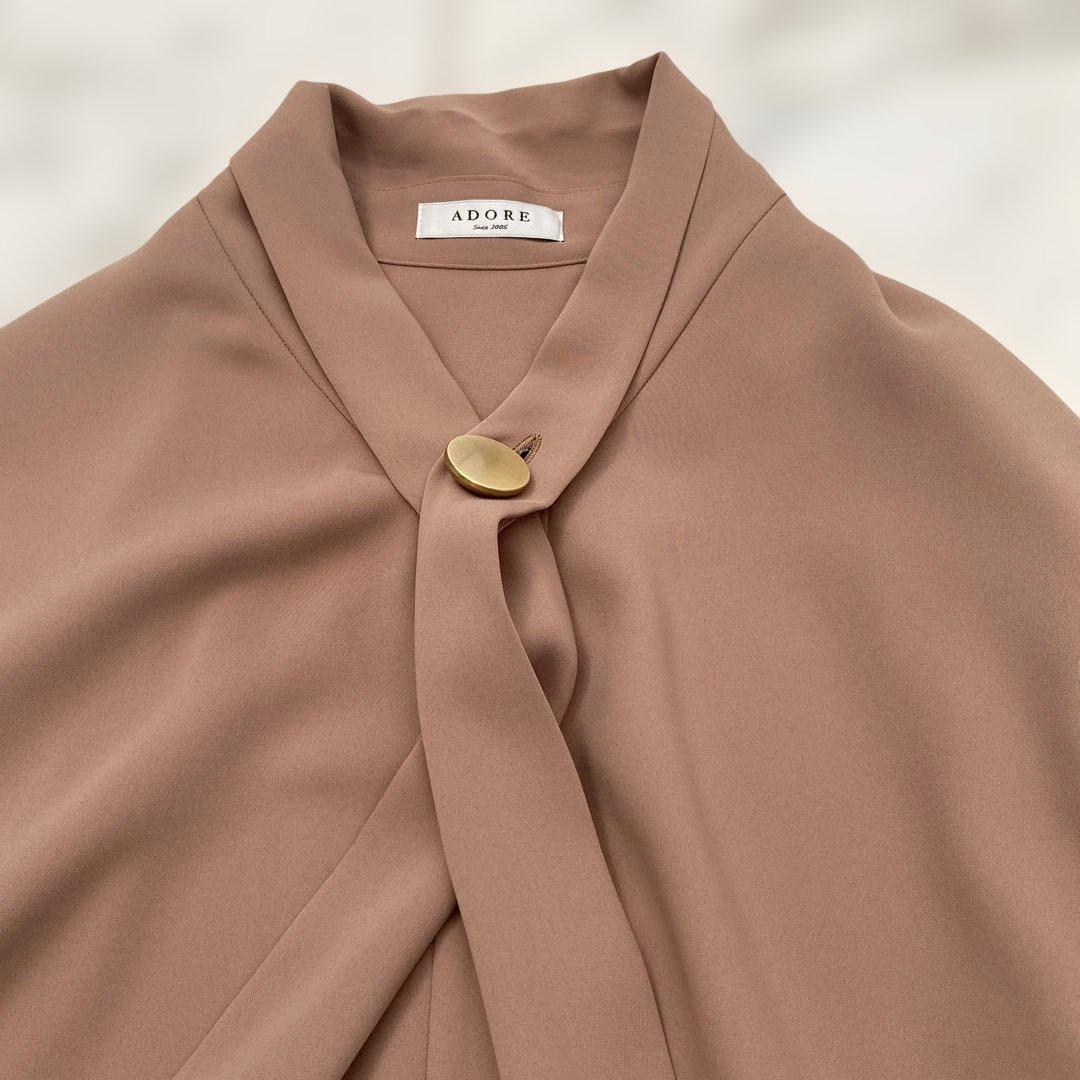 アドーア　ライトジョーゼットボウタイブラウス　38