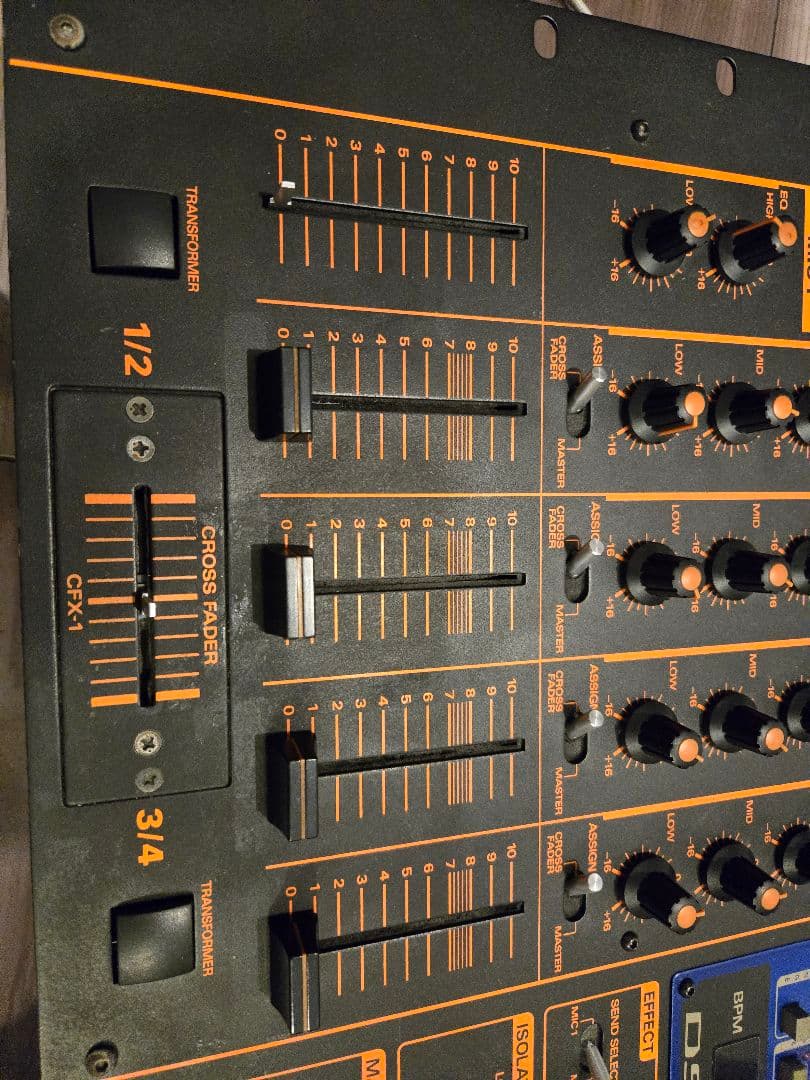 【Roland】ローランドプロフェッショナルDJ MIXER DJ-2000