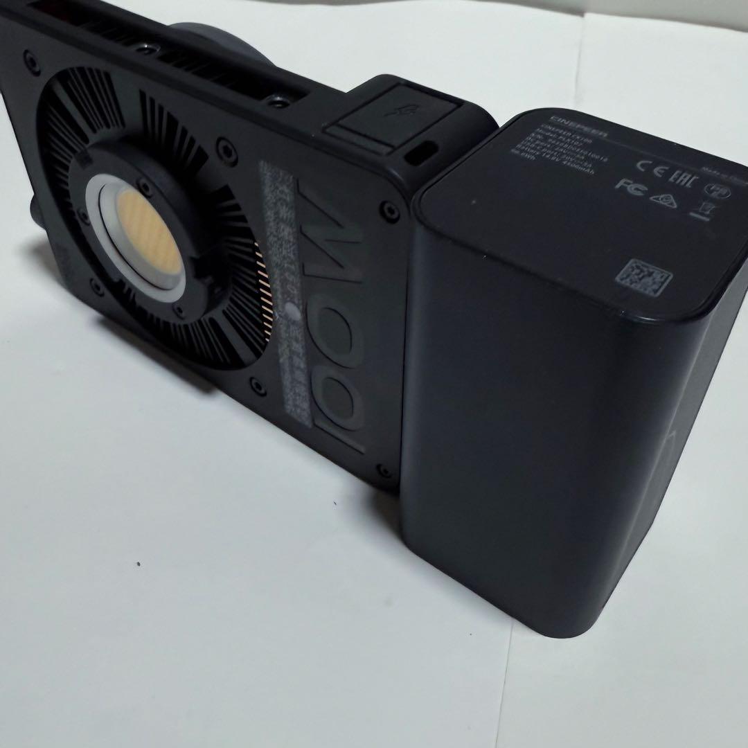 100W LEDビデオライト CINEPEER CX100