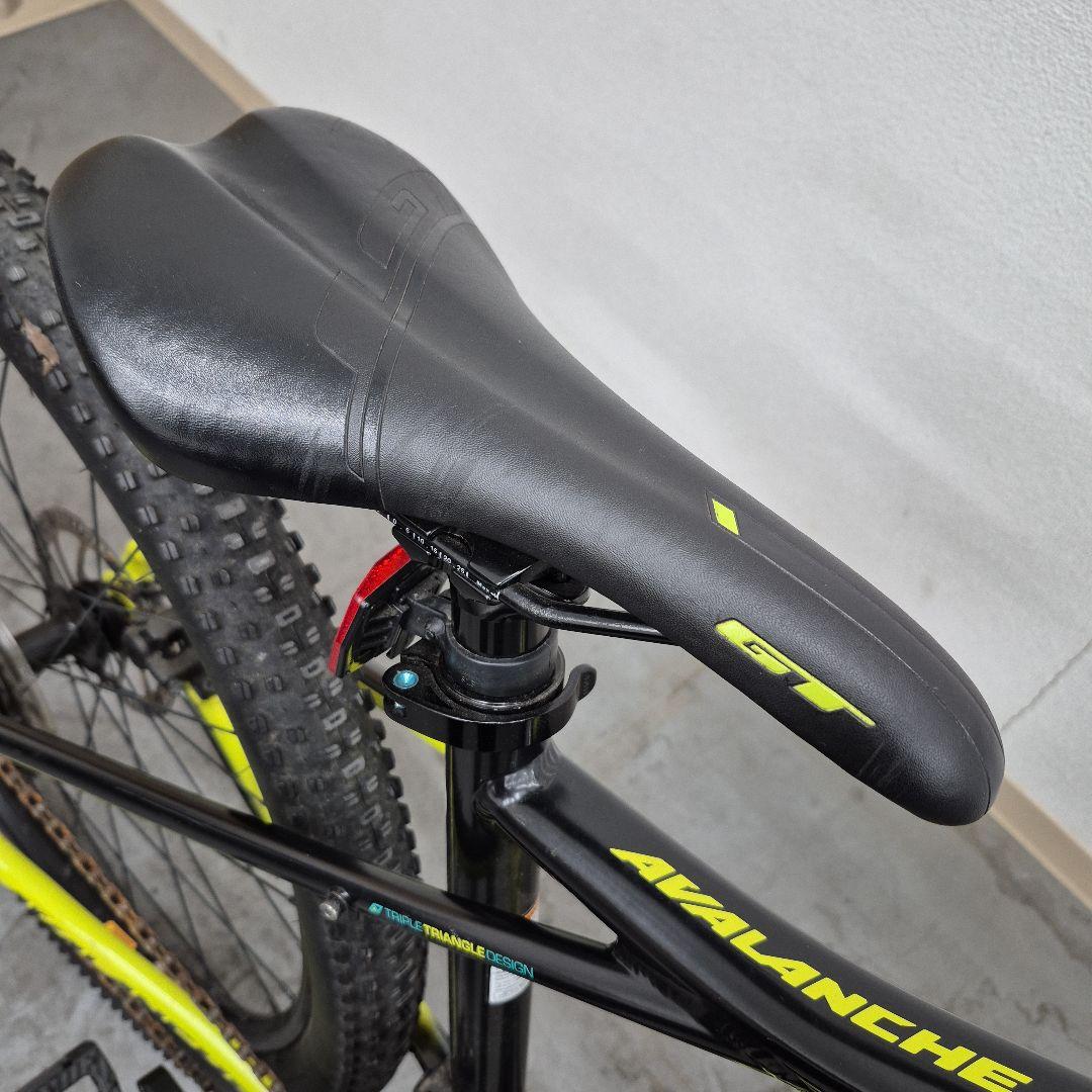 M08/01S2301 GT マウンテンバイク