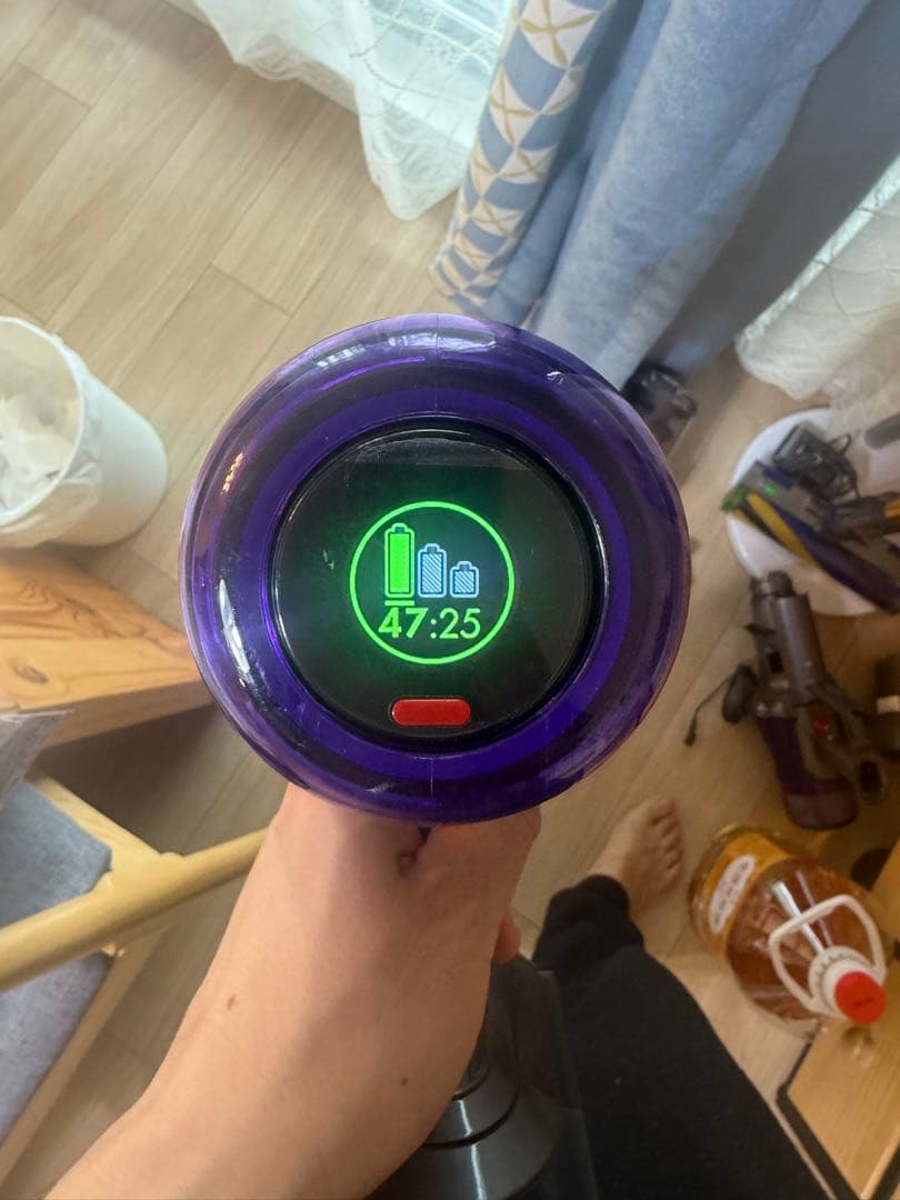 ダイソン Digital Slim Fluffy SV18