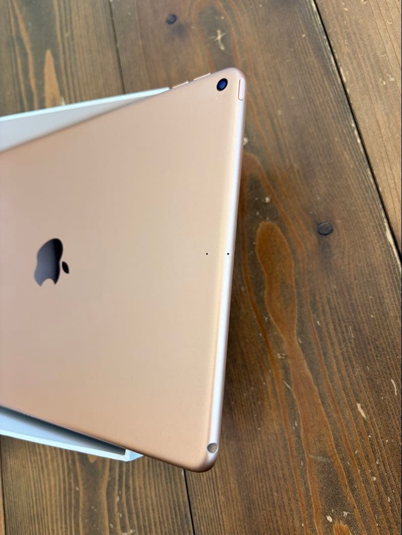 Apple iPad Air (第3世代) 64GB ゴールド