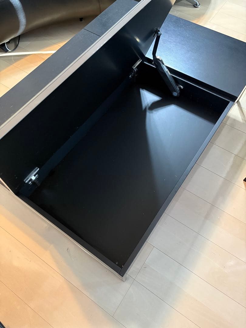 Bo Concept Chiva コーヒーテーブル