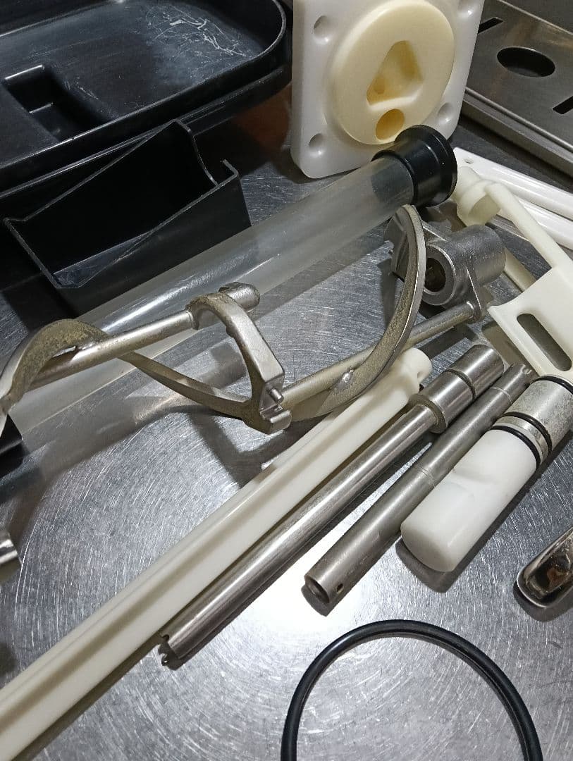 ジャンク品 ソフトクリームフリーザー SFN8WP1 三菱重工空調システム