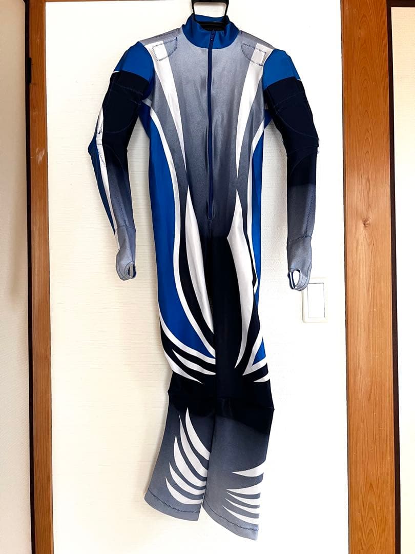 ジュニア用レーシングワンピ　160cmくらい　エナジーアプーラ　S　パッド入り