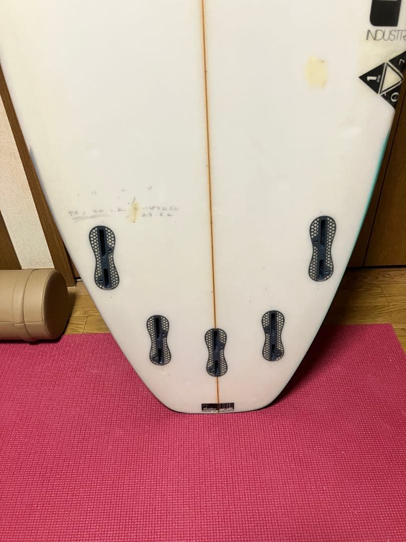 JS 107 5’6 29.6リッター