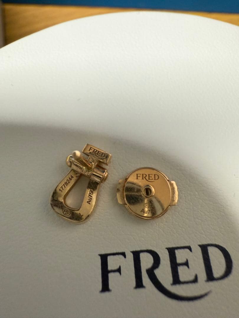 FRED フレッド　片耳　ダイヤモンド　フォース10 ピアス