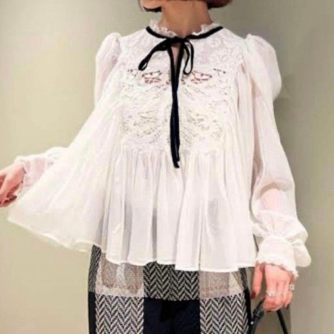 【美品】SNIDEL スナイデル エンブロイダリー楊柳ブラウス MIX