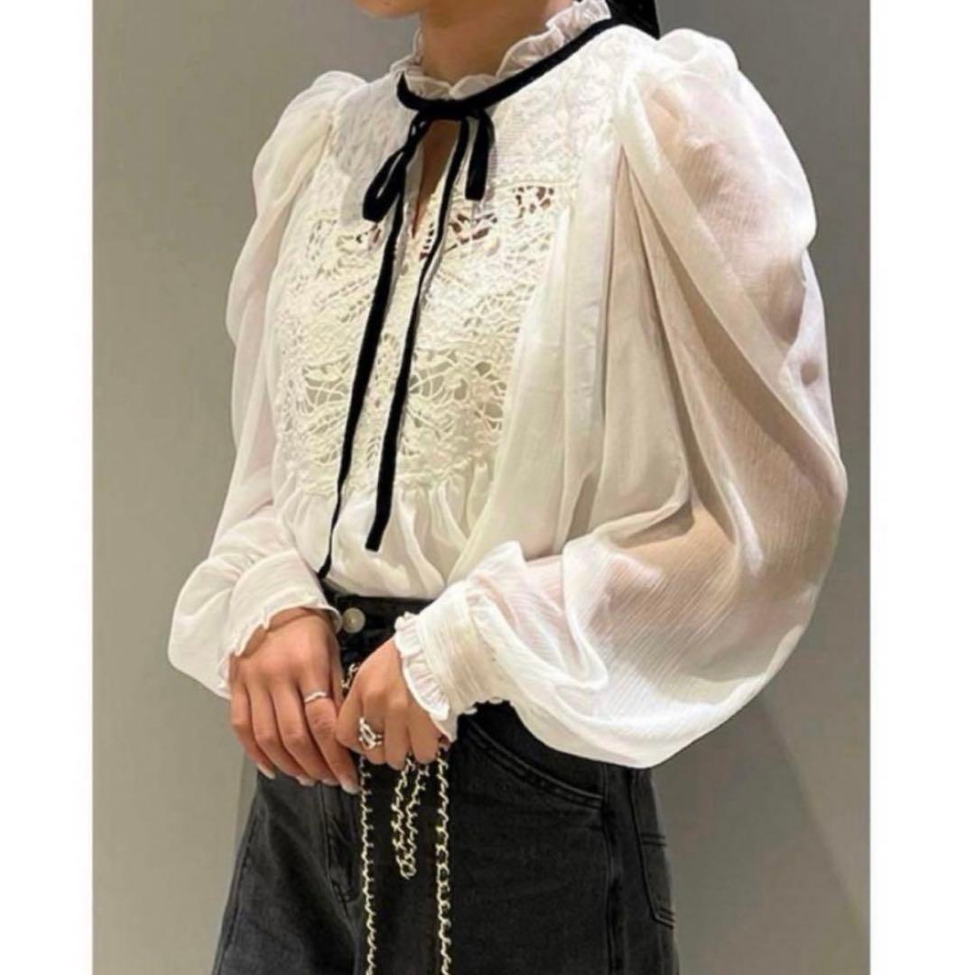 【美品】SNIDEL スナイデル エンブロイダリー楊柳ブラウス MIX