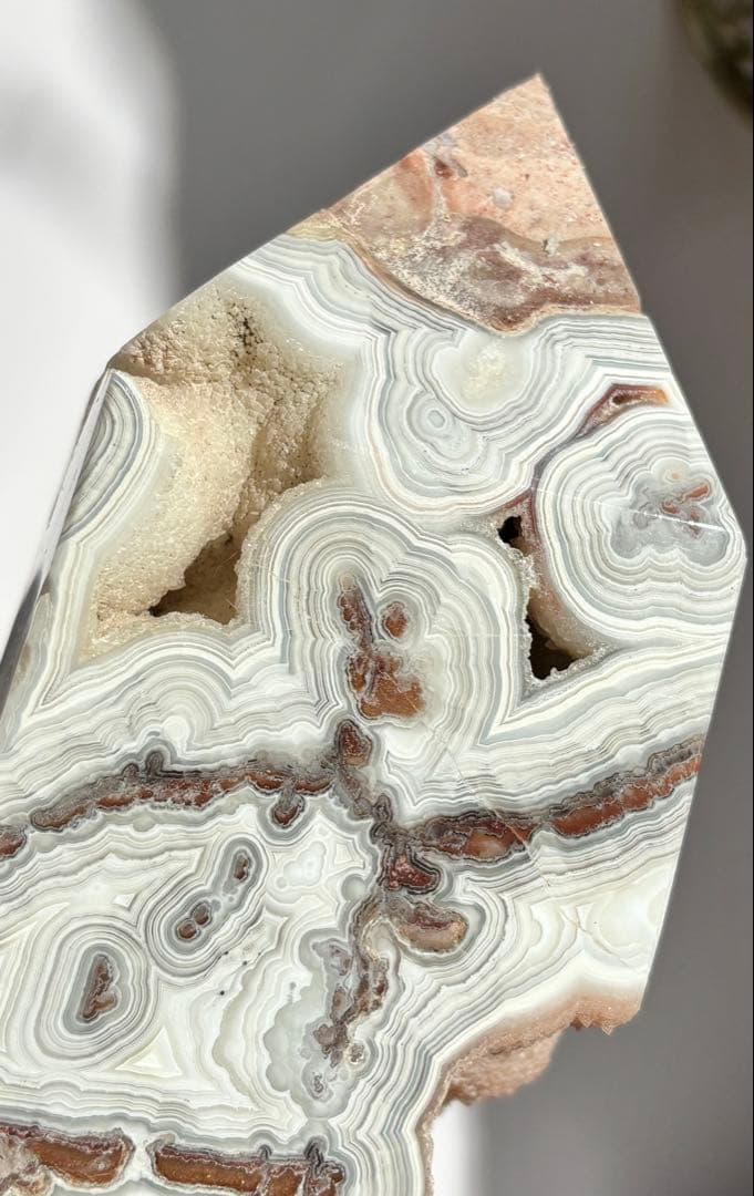 《大型・一点物》メキシカンクレイジーレースアゲート ジオード一周タワー約24cm