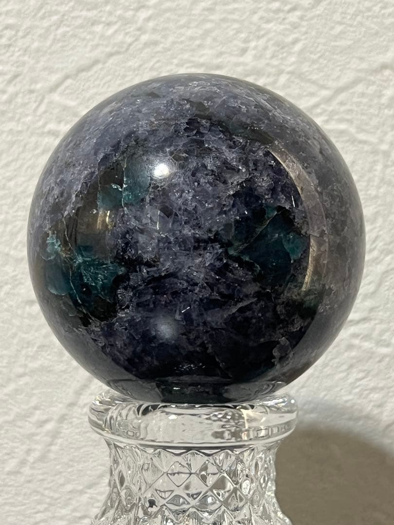 高品質　アイオライト　エメラルド　グリーンカイヤナイト　共生　スフィア