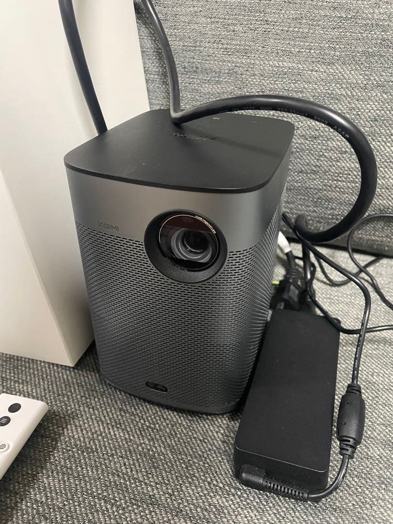 【数回使用のみ超美品】XGIMI Halo +