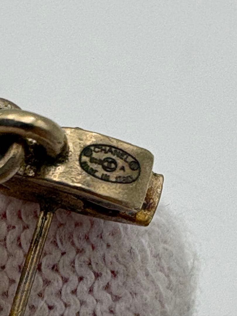 CHANELシャネル ココマークピアス ラインストーン スイングパール ゴールド