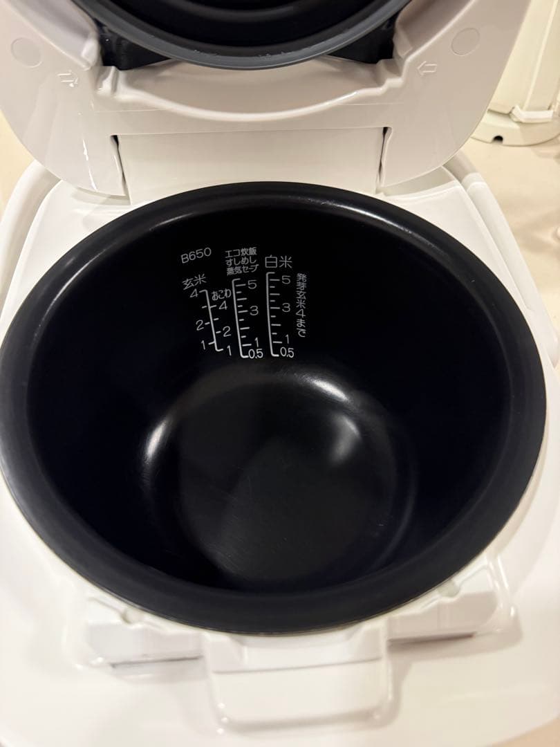 【訳アリ】象印　圧力IH炊飯器 NW-BA10 ホワイト