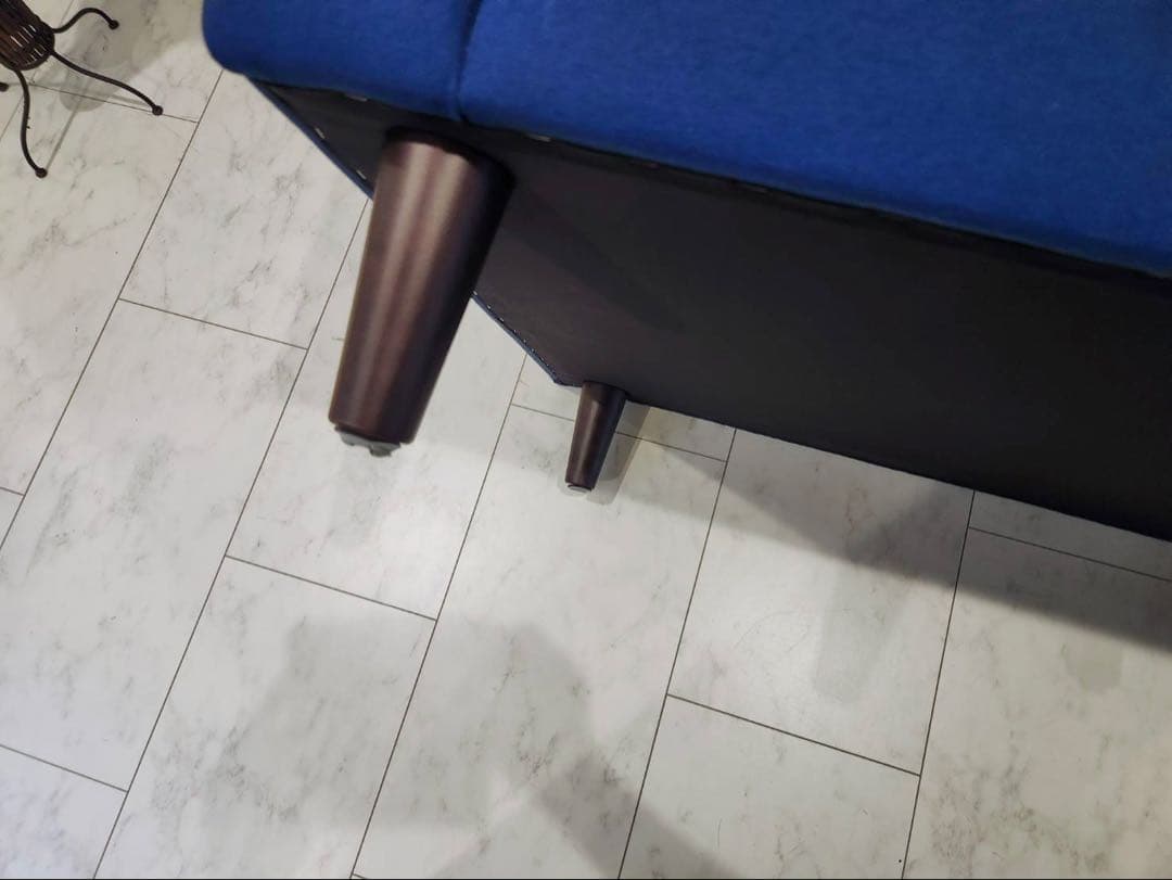 ACME Furnitureアクメファニチャー ジェティー 3人掛けソファー