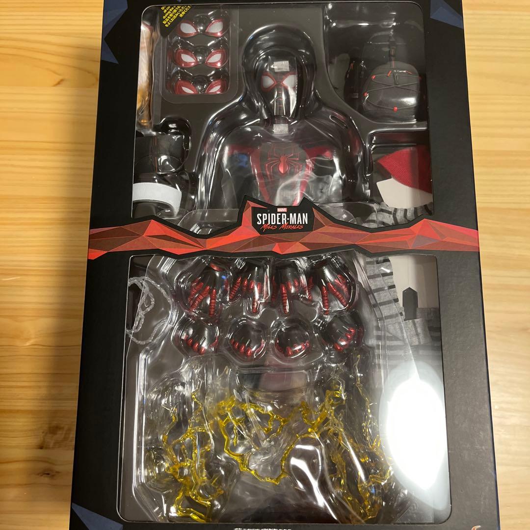 ホットトイズ　マイルス・モラレス／スパイダーマン 1/6 スケールフィギュア