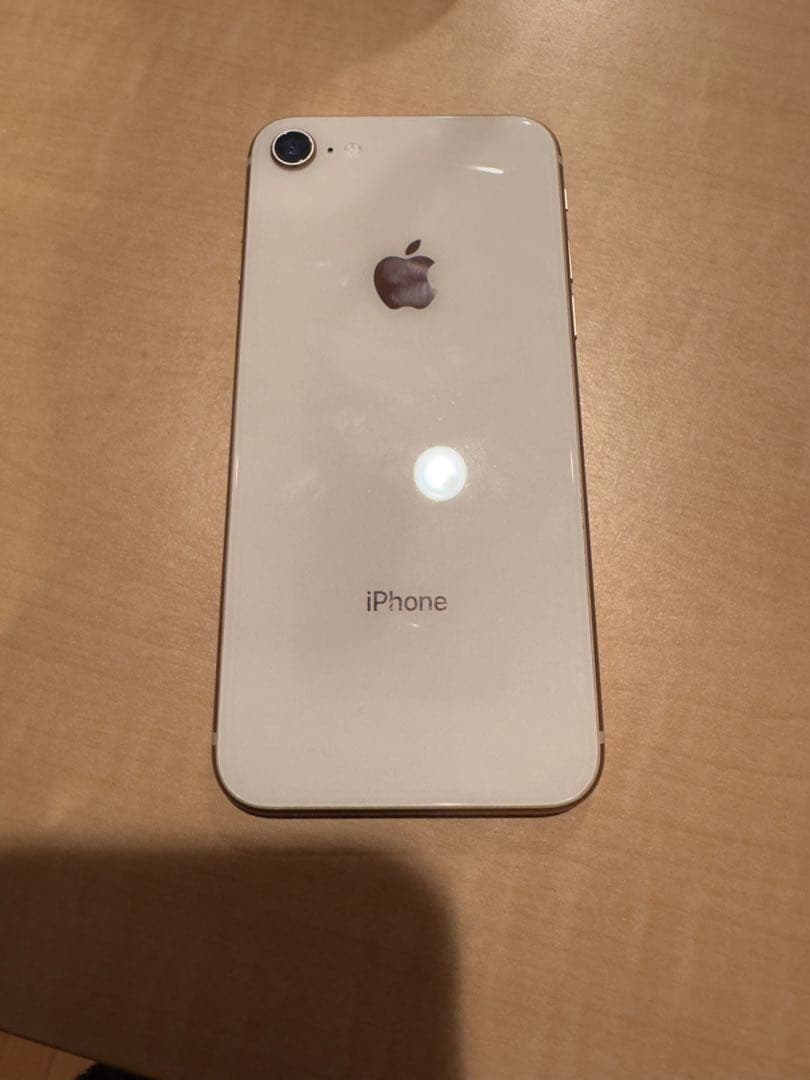 Apple iPhone 8 64GB ゴールド