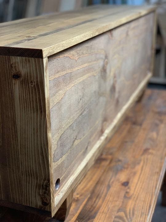 【無垢材】アンティーク調　ガラステレビボード