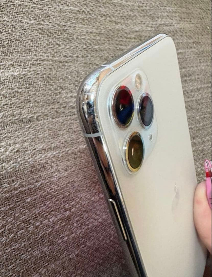 iPhone11pro シルバー256GB