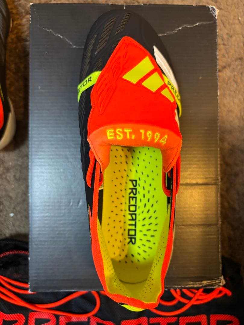 新品未使用⭐︎希少 adidas プレデター エリート FT FG 22.5cm