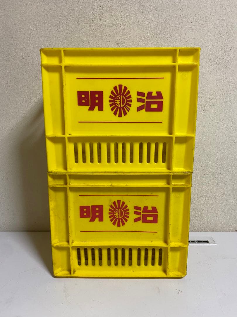 長期保管品 Meiji / 明治 プラスチックケース 踏み台 プラ箱 昭和レトロ