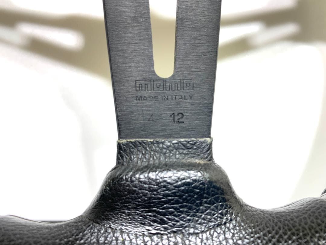 モモ ゴッサム ステアリング 35Φ ホーンボタン付 12年製 美品 ディープ