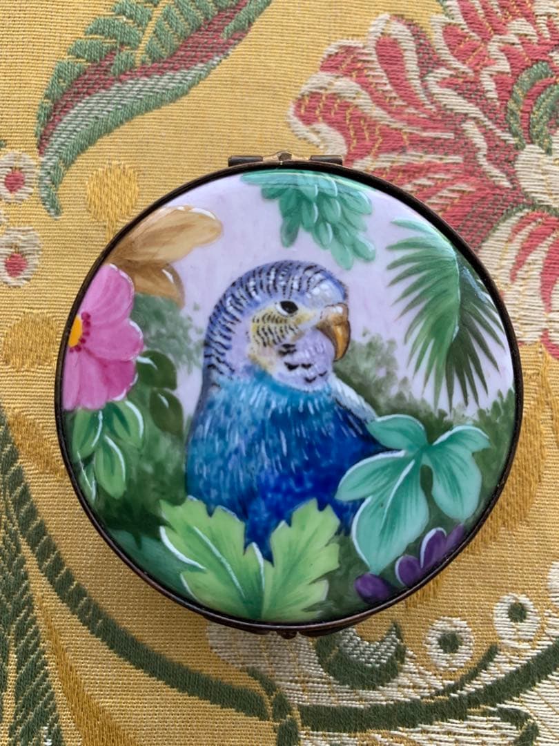 リモージュボックス　フランス製　ちょっとレアなトロピカル雰囲気が素敵な小物入れ！