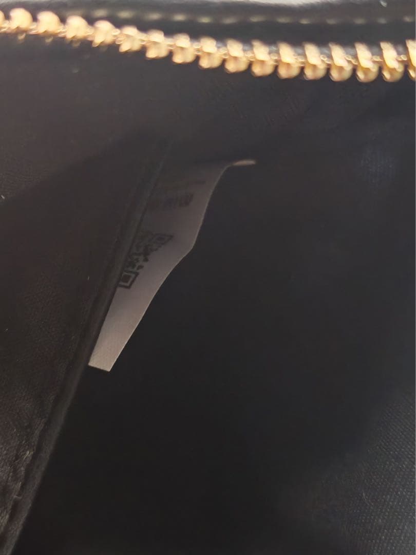 miumiu マットラム キルティング ハンドバッグ ブラック　美品