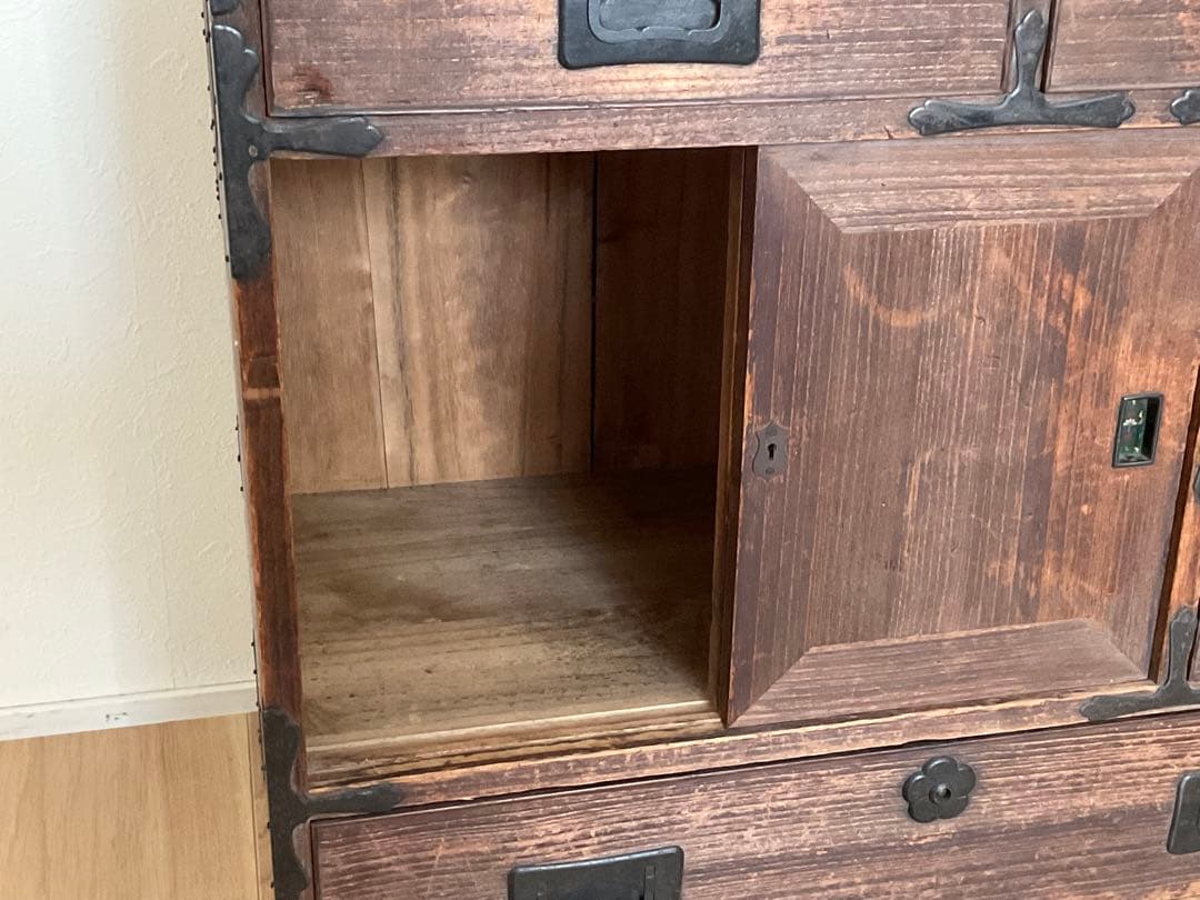 古家具　桐箪笥　引き戸七宝細工　引き手収納型　アンティーク　古道具