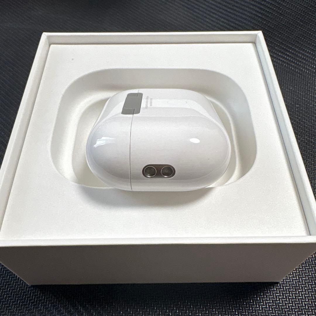 AirPods Pro 第2世代　充電ケース付き　右耳のみ