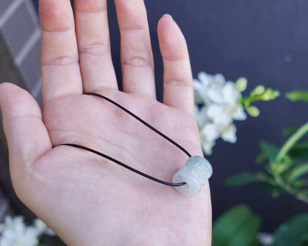 ☘本翡翠　氷種❄️六字真言　ルース⭐️路路通⭐️ネックレス　新品　0154