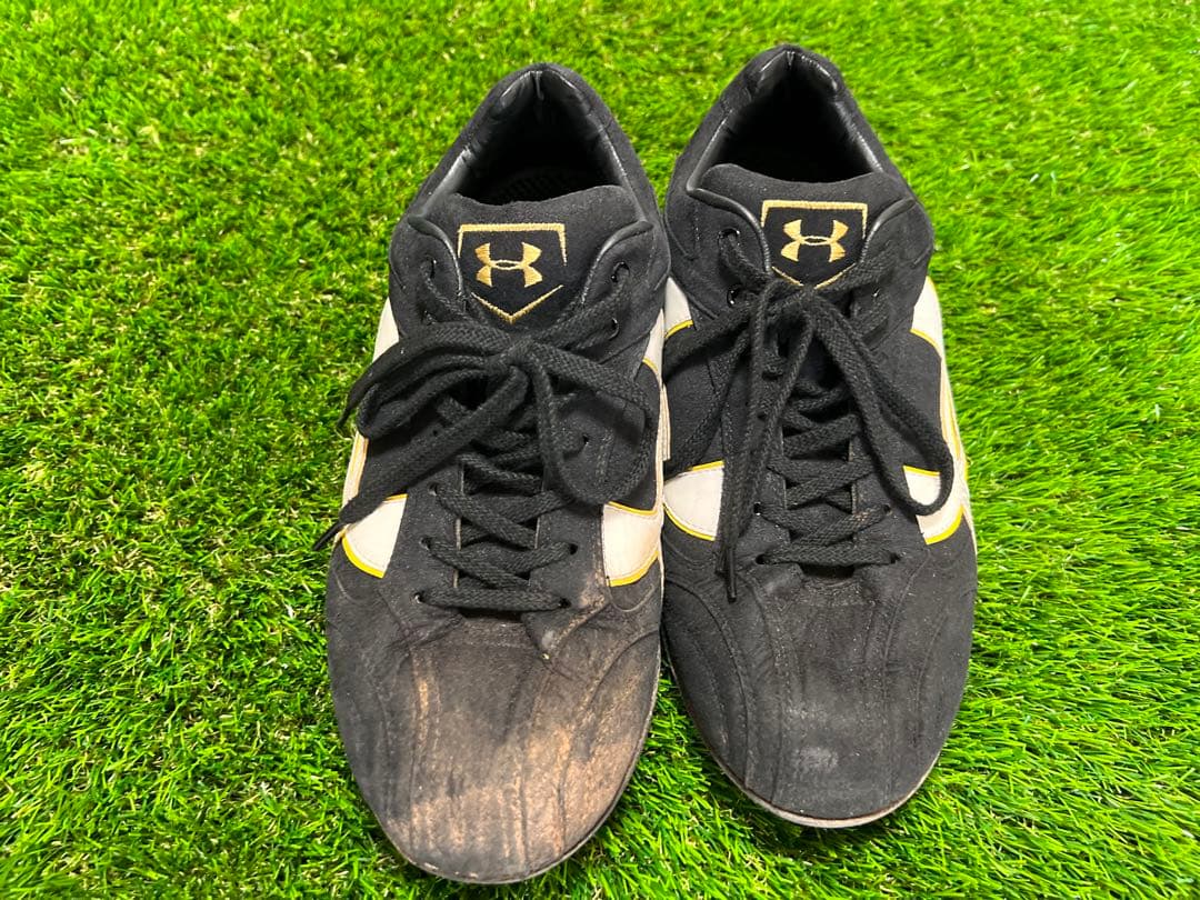 今宮健太　実使用スパイク　アンダーアーマー